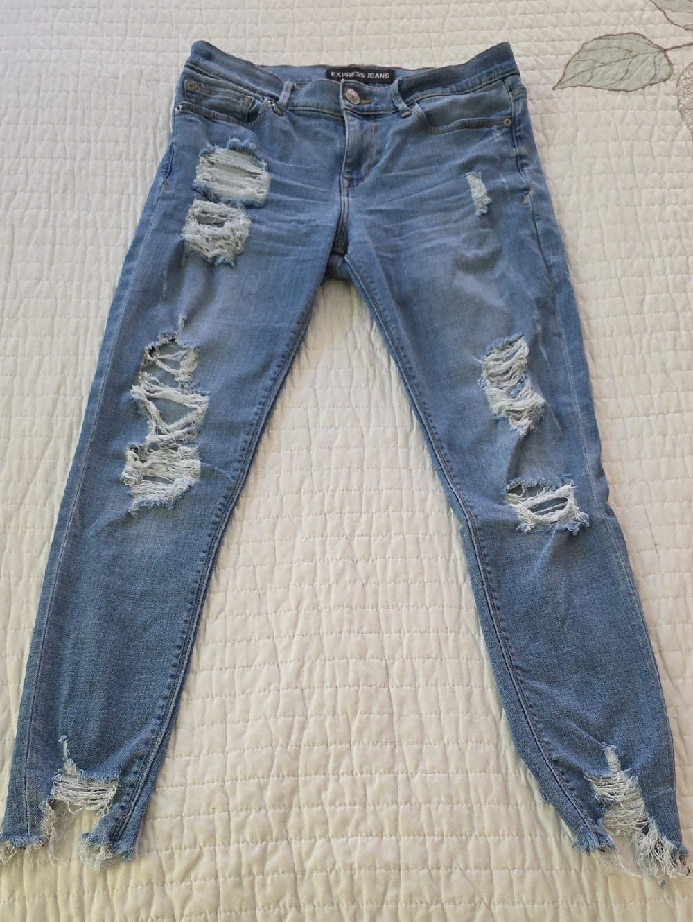 Express Women's Light Blue Distressed Skinny Jeans